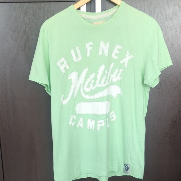 Timeout Tops - Women's Malibu Green T-Shirt - Size Large Great Condition